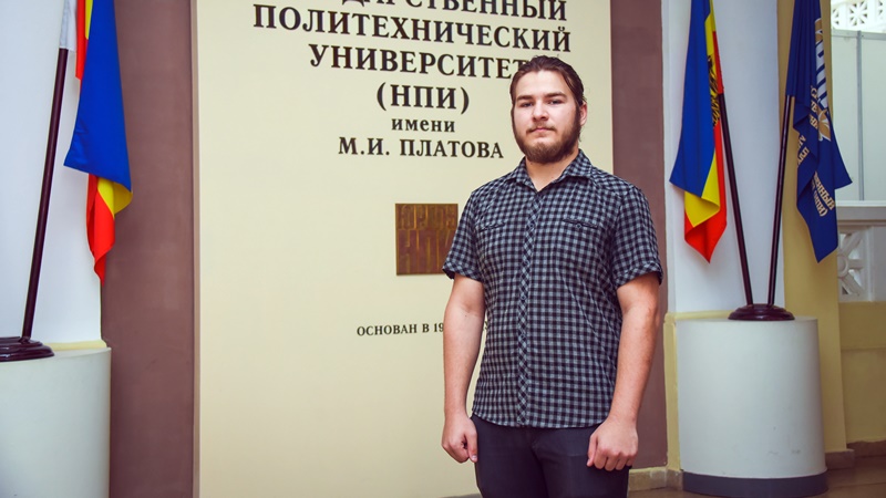 Студент из Новочеркасска принял участие в создании российского адронного коллайдера