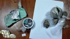 В новочеркасскую исправительную колонию пытались перебросить наркотики и лекарства