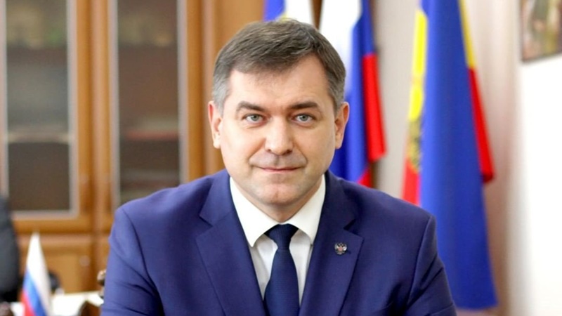 Глава администрации Новочеркасска Юрий Лысенко получил в 2021 году доход 2 миллиона рублей