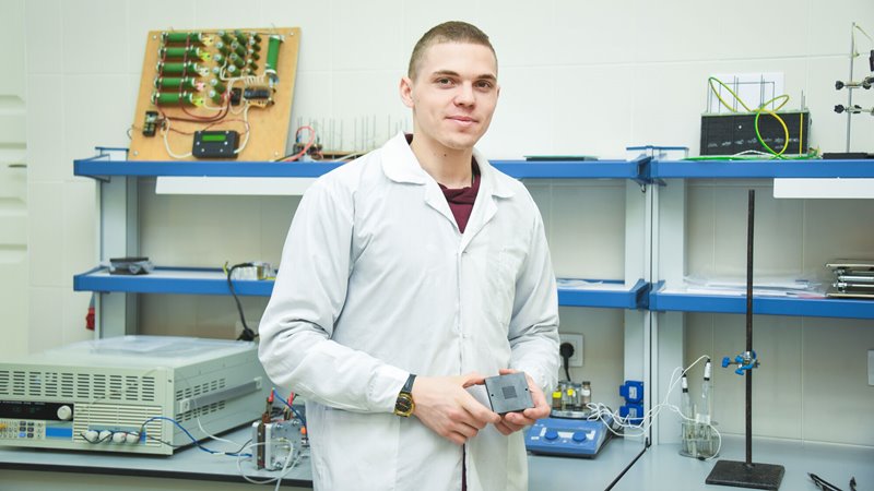 Аспирант новочеркасского политеха стал обладателем специального приза конкурса для молодых ученых